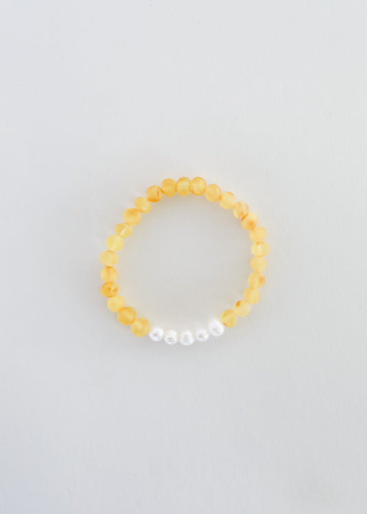 Raw Honey Baltic Amber + Pearls || Adult Bracelet