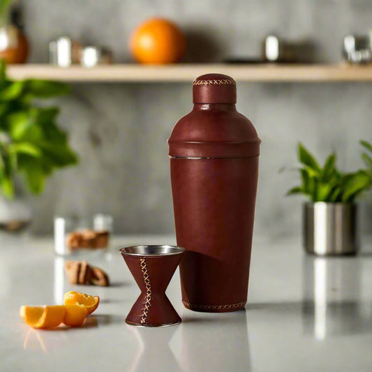 Coctelera | Leather Cocktail Shaker + Jigger