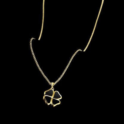 Clover Pendant - 14K Gold Onyx