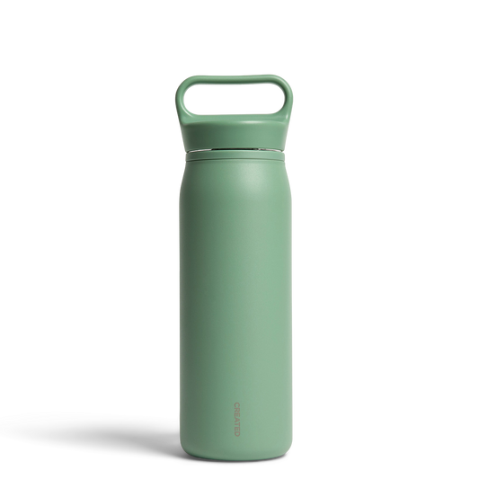 26oz Wander Water Bottle - Sage Green