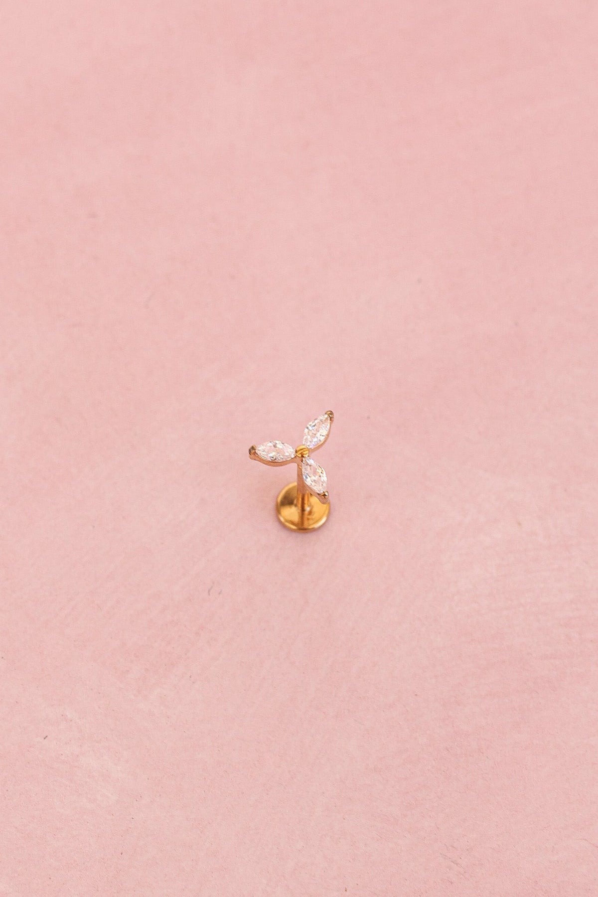 Iris Flat Back Stud