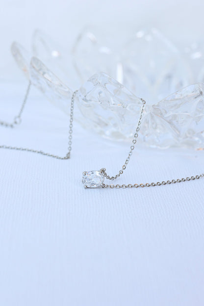 Mary Necklace