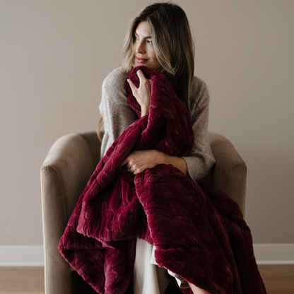 PATTERNED FAUX FUR XL THROW BLANKETS