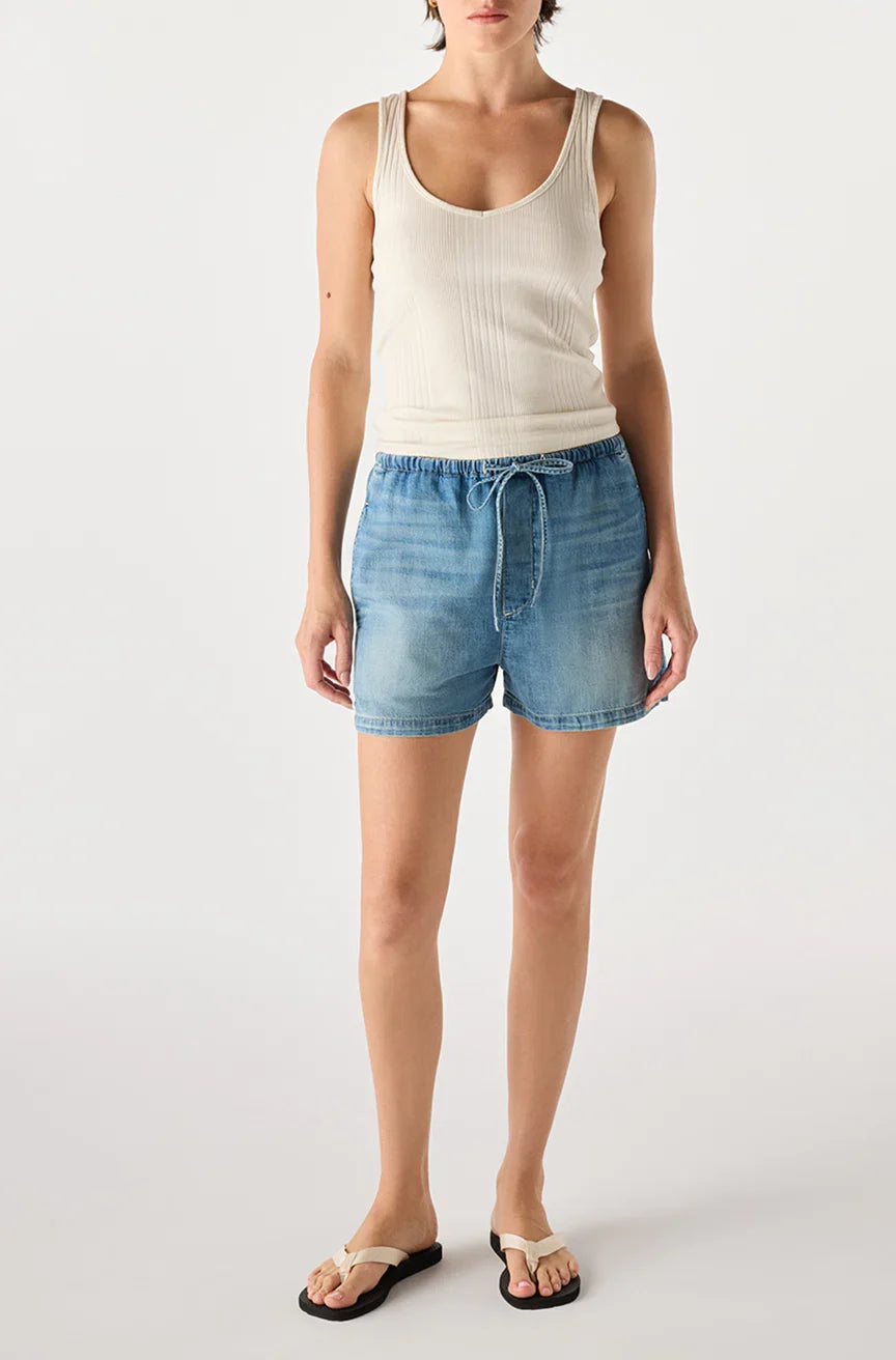 AMO Simone Short
