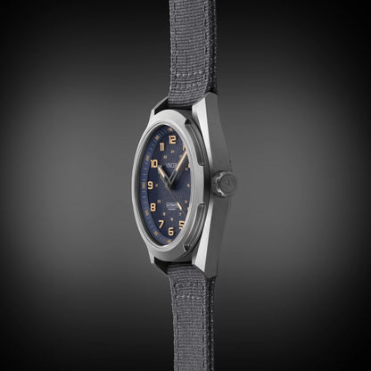 The Scout Titanium - Stratosphere