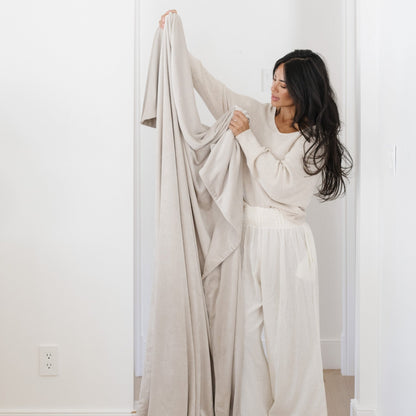MINKY STRETCH XL THROW BLANKETS