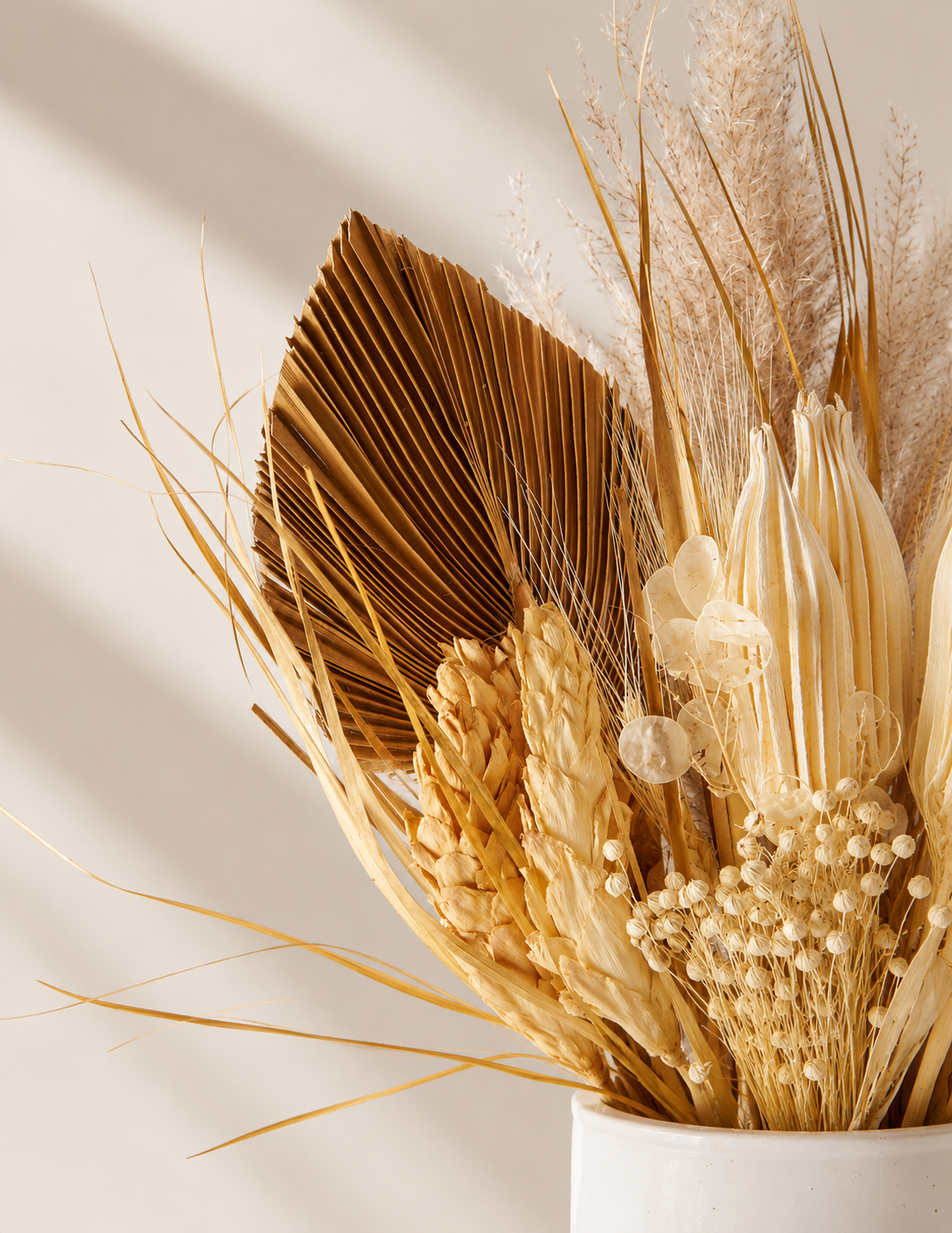Neutral Palm Dried Flower Bouquet